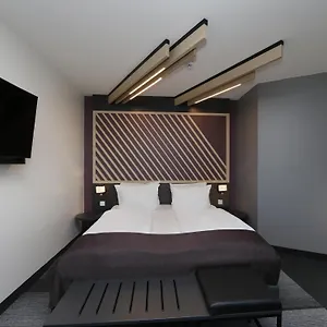 https://bb-hotel-berlin-airport.find-berlin-hotels.com