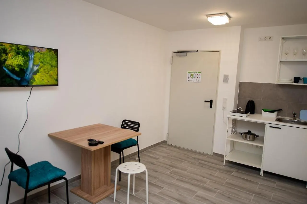 Modern Living Studio Kueche Netflix Inklusive Top Lage Nuremberg Maison d'hôtes